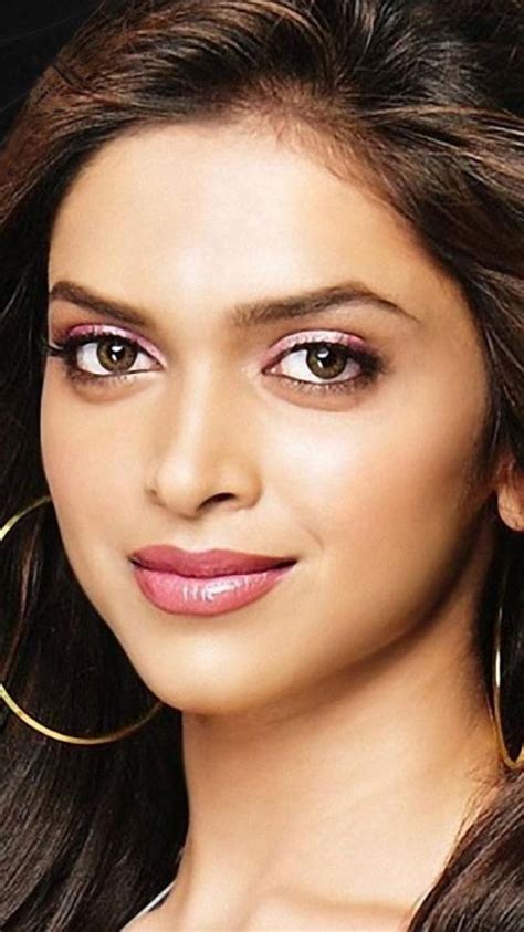 Details More Than 83 Indian Female Celebrities Wallpapers