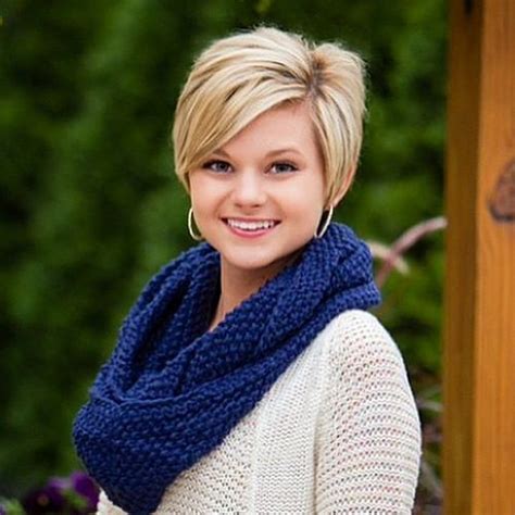 Pixie hairstyles are not just confined to short hair but are also fit for long hair as well. 50 Cute Looks With Short Hairstyles For Round Faces