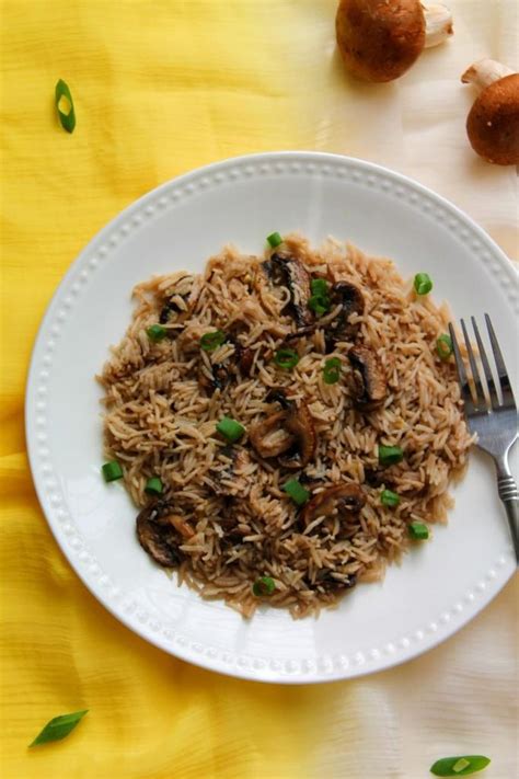 Mushroom Rice Pilaf Instant Pot Stove Top Living Smart And Healthy