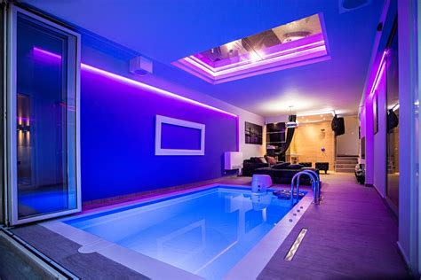 1 Luxury House With Indoor Pool Gameroom Spa Zen Yard Belgrade