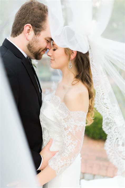 Bride And Groom Under Veil Wedding Day Romantic Photo Lace Sleeve