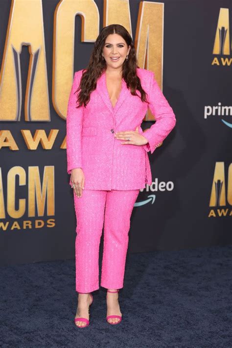 Hillary Scott Takes The Plunge In Hot Pink Suit And Intricate Gold Dandg