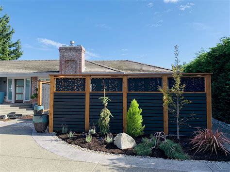 The privacy screen which is made of wood and bamboos beautifully gives an aesthetic appeal to this small patio with hot tub as its focal point. Privacy Screens | CORE Systems in 2020 | Privacy screen ...