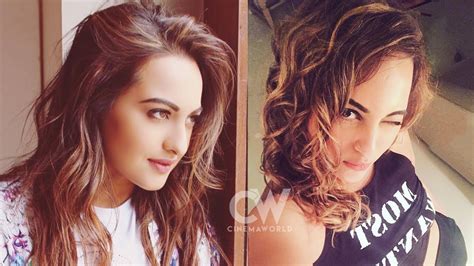 Actress Sonakshi Sinha Hard Workout In Gym For Weight Loss Youtube