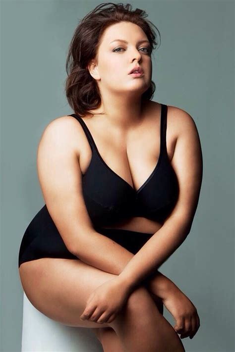 Pin By Kevin Blevenstein On Photo Idees Curvy Models Plus Size