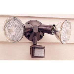 Shopping for a home security camera? Outdoor Hidden Security Camera in Light - See the Worlds ...