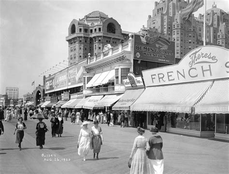 1920 Boardwalk Atlantic City Boardwalk Old Photos Atlantic City