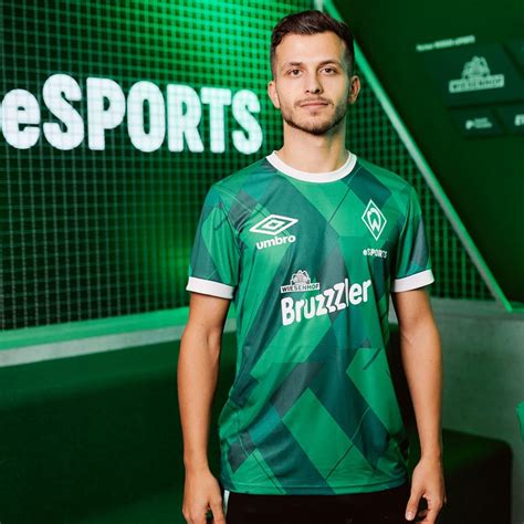 Preview transfers history and updated squad of werder bremen (germany) for the transfer windows of 2021. Werder Bremen 2020-21 Umbro eSPORTS Jersey | 20/21 Kits | Football shirt blog