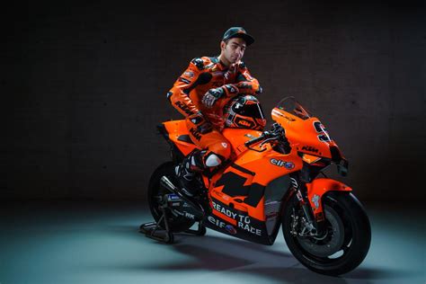 Dalligna bicara peluang ducati juara motogp 2021. MotoGP, 2021: Tech3 apresenta novas cores KTM - MotoSport ...