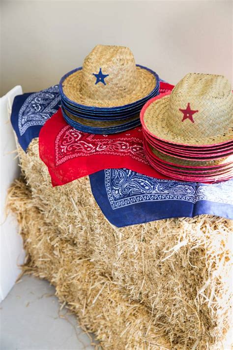 Your theme can include all or some of these things, all of which are perfect for cowboy baby shower decorations! Country Birthday Party - Baby Shower Ideas - Themes - Games