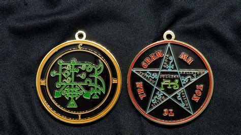 Caim Sigil Pendant Ars Goetia Demon Camio Sigil Amulet Etsy