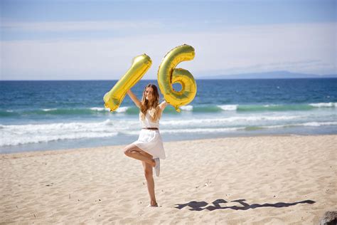 Sweet 16 Party On The Beach 10 Elegant Small Sweet 16 Party Ideas 2021 I Cannot Wait To Give
