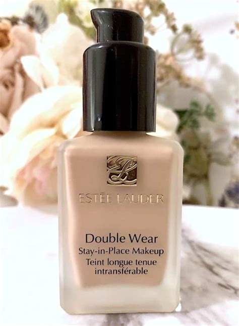 How To Find Your Perfect Shade Of Estee Lauders Double Wear Foundation