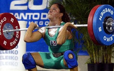 Halterofilia opinion deporte de fuerza weightlifting. Soraya Jiménez ingresa a Salón de la Fama Panamericano de ...