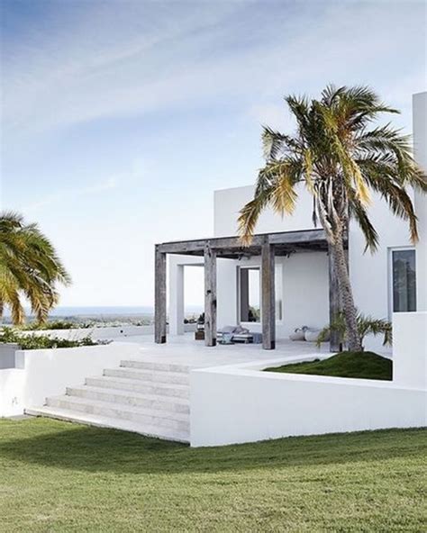 Propiedad rentera de 3 pisos. 101 planos de casas: Características de una casa en la Playa