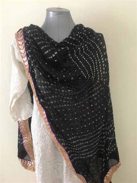 Bandhani Dupatta Black Color With Jari Border Original Products