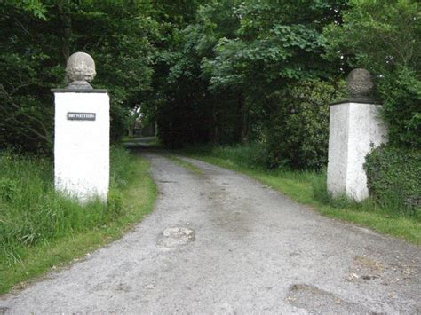 Entrance Pillars © Neil Parker Cc By Sa20 Geograph Britain And Ireland