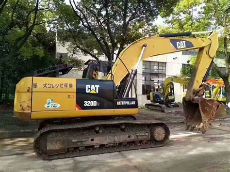 Cat 320 e series excavator with trimble 3d gps machine control system, loading an volvo fmx 540 8x4 truck with trailer and an iveco semi truck with dirt learn about the basic operation of a hydraulic excavator with cat grade control features including laser catcher. CATERPILLAR 320D excavator, 20 ton Japan CAT 320 tracked ...