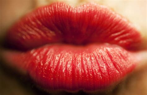 New Study Discovers Men More Attracted To Your Lips Iheart