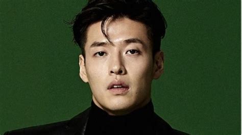 4 Fakta Drama Insider Kang Ha Neul Adu Peran Dengan Aktor Squid Game