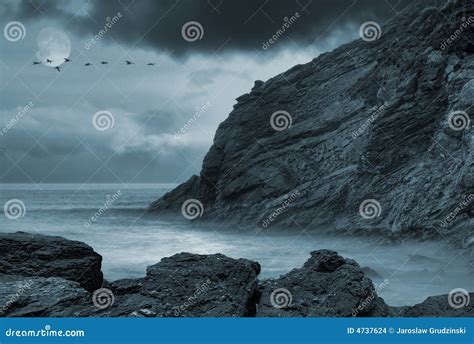 Moonlit Ocean Stock Photo Image Of Holiday Blue Atmospheric 4737624