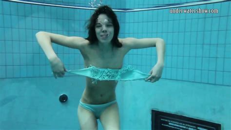 Gazel Podvodkova Underwater Naked Beauty Eporner