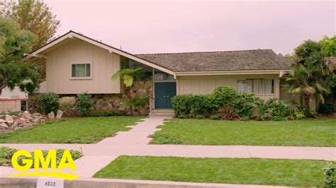 1st Look At The Newly Renovated Brady Bunch House L Gma Youtube