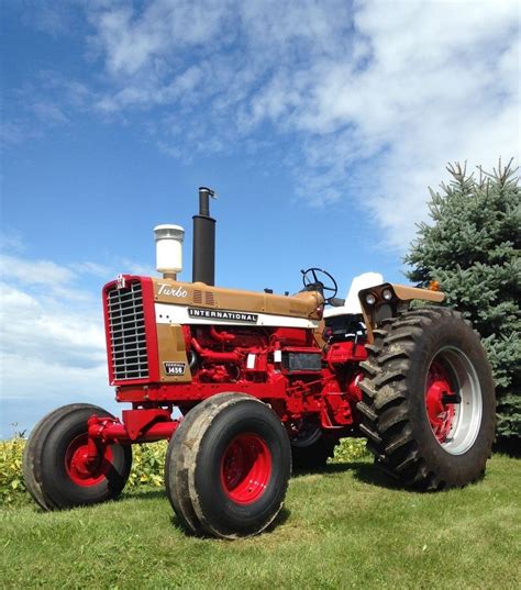 1970 Ih 1456 Gold Demonstrator Tractors Farmall Tractors