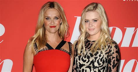reese witherspoon and daughter ava look like twins at movie premiere huffpost