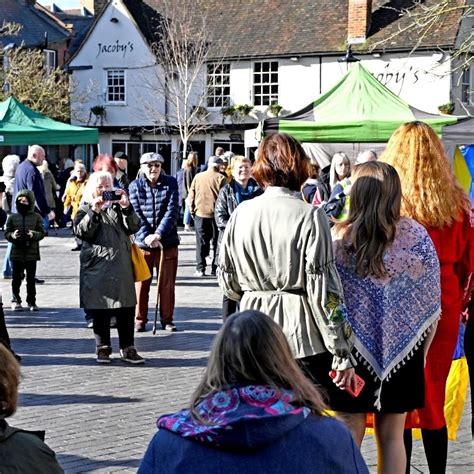 New Farmers Market Draws Crowds To Tudor Square Ware Town Council