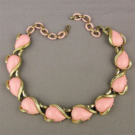 Vintage Coro Pink Plastic Thermoset Gilt Link Necklace From