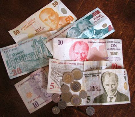 نعرض أسعار صرف الدولار اليوم في تركيا بالليرة التركية لجميع العملات العربية و العملات. الليرة التركية تهبط إلى مستويات قياسية
