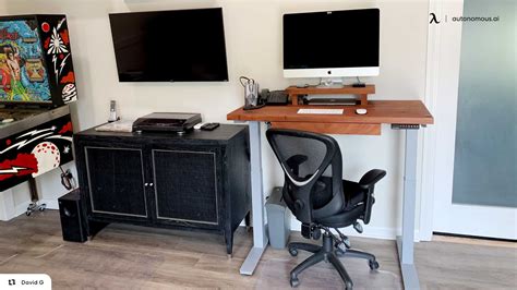 20 Small Desk Setup Ideas For Home Office