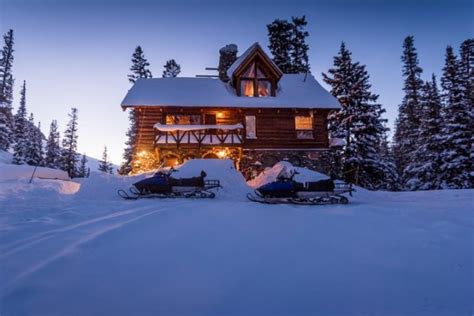 15 Romantic Colorado Cabins Perfect For Honeymoons