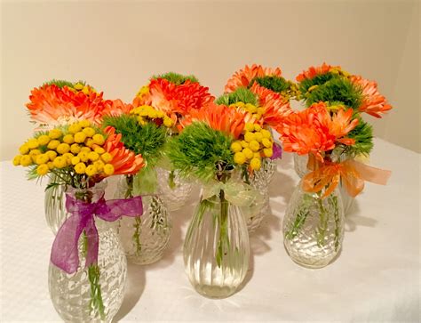 Small Vases Small Flower Arrangements Glass Flowers Flower Vases