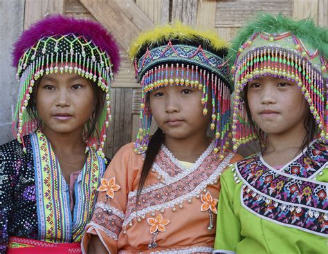 Hmong People In Laos / HMONG NEW YEAR in Laos • EXPLORE LAOS : Hmong general vang pao, a ...