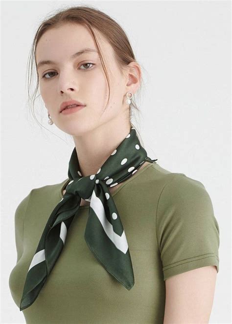 40 Best Ideas To Wear A Scarf Stylishly This Spring Neck Scarf Outfit