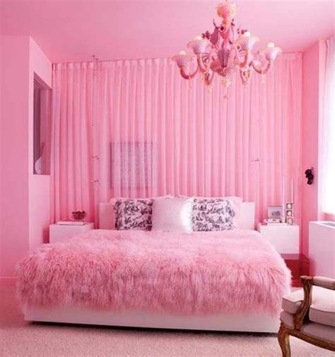 I Want To Lay On This Bedspread Pink Bedroom Decor Hot Pink