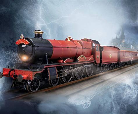 Hogwarts Express Electric Model Train Set Cool Stuff To Buy Online