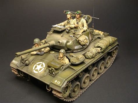 Plastic Model Kits Plastic Models M24 Chaffee Airfix Models Mens