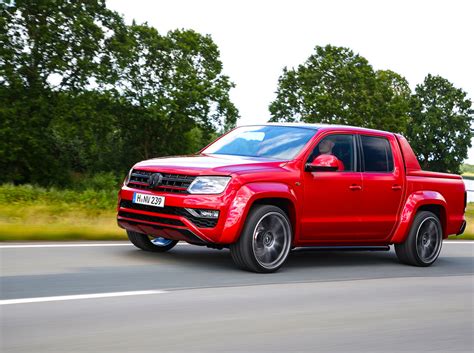 Wrapped in minimalist design perfection. VW Amarok Tuning: Pickup mit 350 PS und 750 Nm - auto ...