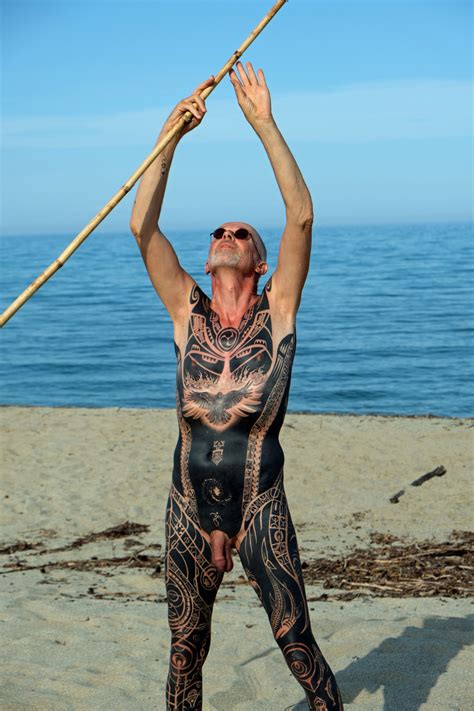 Fotos Gratis Hombre Hombres Nude Man Hombre Desnudo Nude Men Naked Men Tatuaje Tatuajes