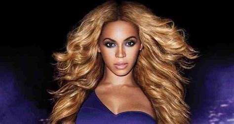 Watch Beyonce Welcomes The New Year At Wynn Show Performs Single