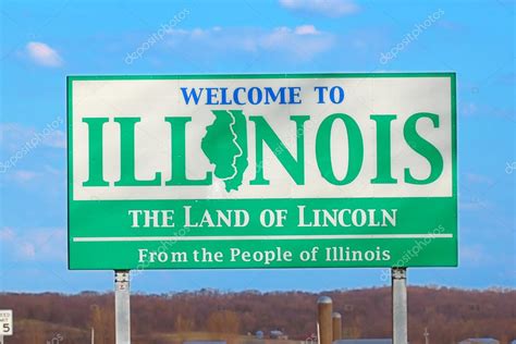 Welcome To Illinois Sign Stock Editorial Photo © Wirepec 108981376