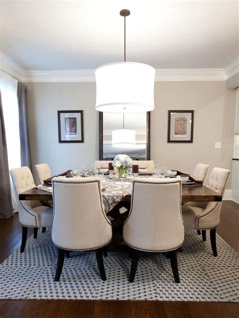 Why Carpet Tiles Are The Right Rug For The Dining Room