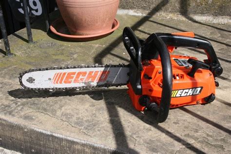 Echo Cs 3000 Top Handle Petrol Chainsaw In Bradford West Yorkshire