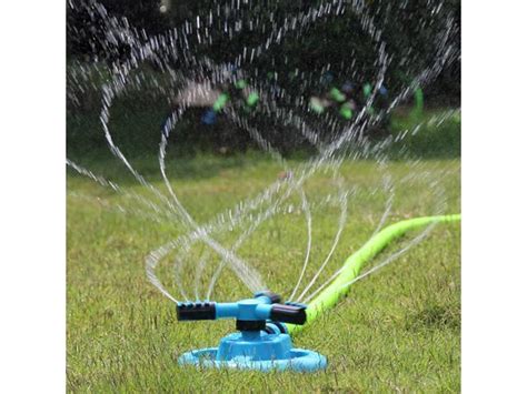 This water sprinkler does not require any complicated installation process. Ueasy Portable Garden Watering System ABS Watering Kits ...