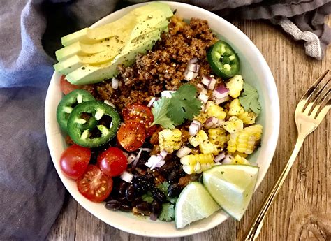 Taco Bowls With Mexican Style Cauliflower Rice A Hint Of Wine