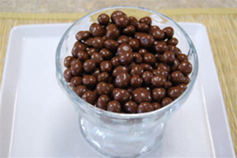 Milk Chocolate Covered Blueberries 2lb