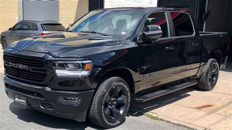 Ram 1500 Big Horn Black Crew Cab 4x4 2019 Youtube